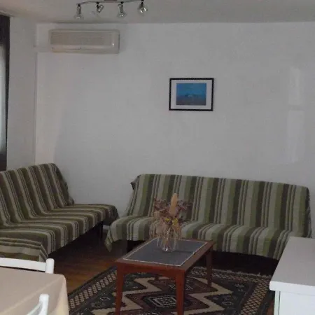 Barbat 8 Apartman *